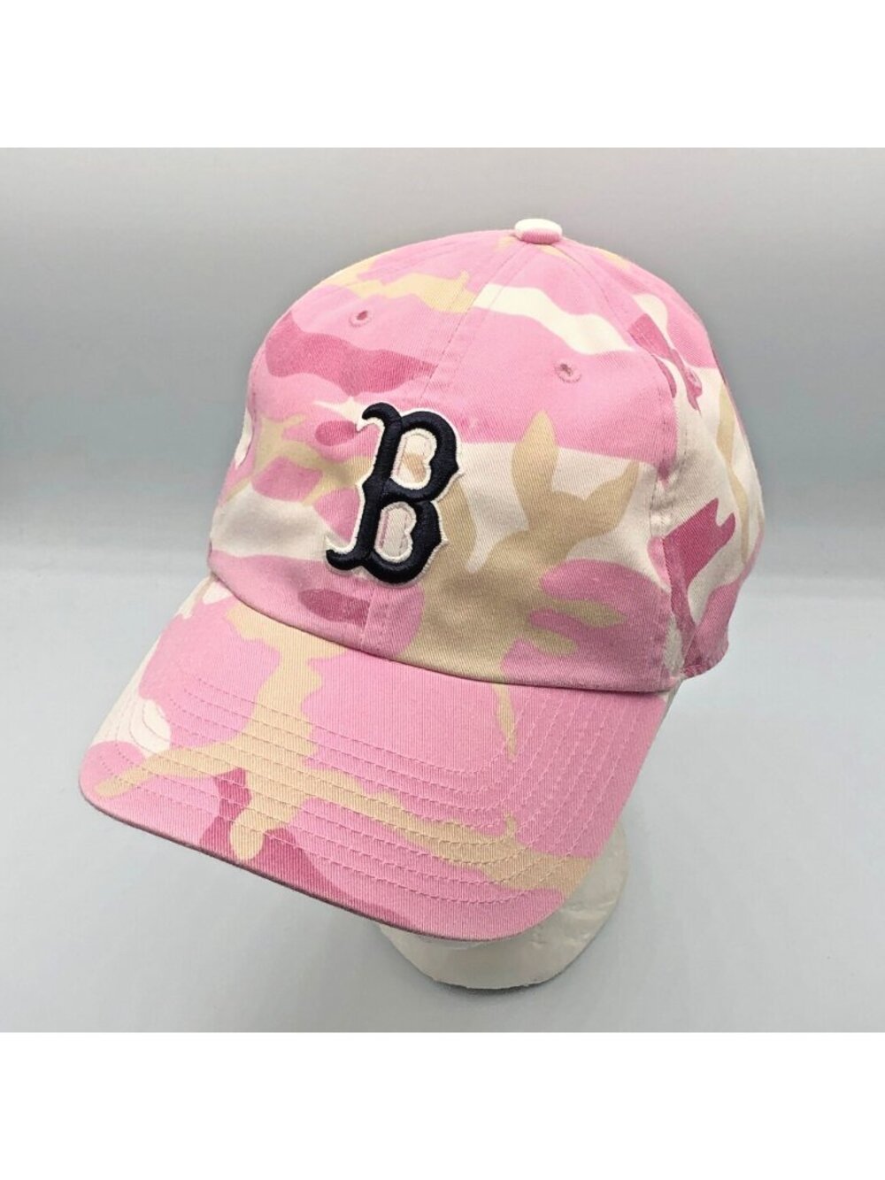 Boston Red Sox  Women's Pink Camo Adjustable Strapback Baseball Hat Twins Cap